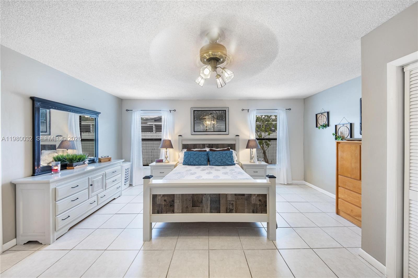 10020 Southwest 83rd Street Miami, FL 33173 - Photo 10 of 27