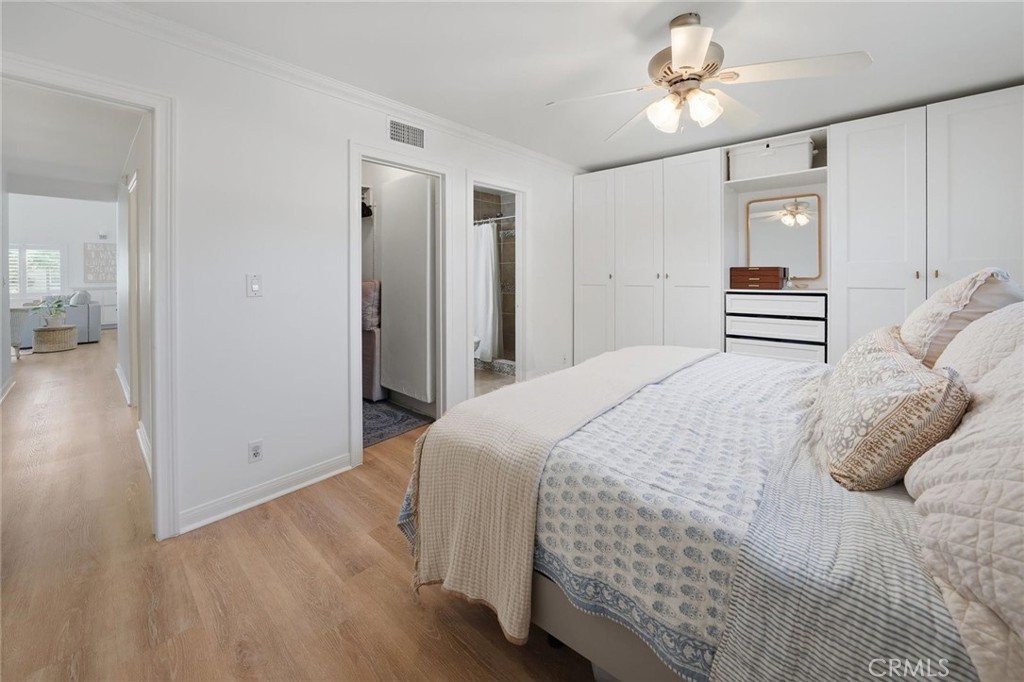25302 Vía Ramon Valencia, CA 91355 - Photo 22 of 40 Primary Suite Bedroom