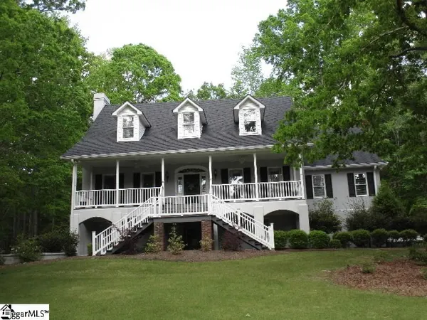 $629,000 | 1 Parkview Drive, Laurens, SC 29360