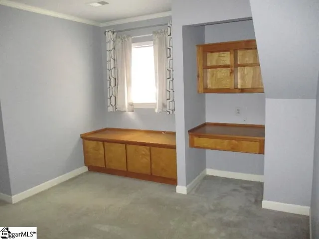 $629,000 | 1 Parkview Drive, Laurens, SC 29360