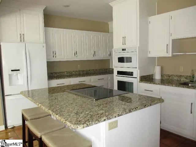 $629,000 | 1 Parkview Drive, Laurens, SC 29360