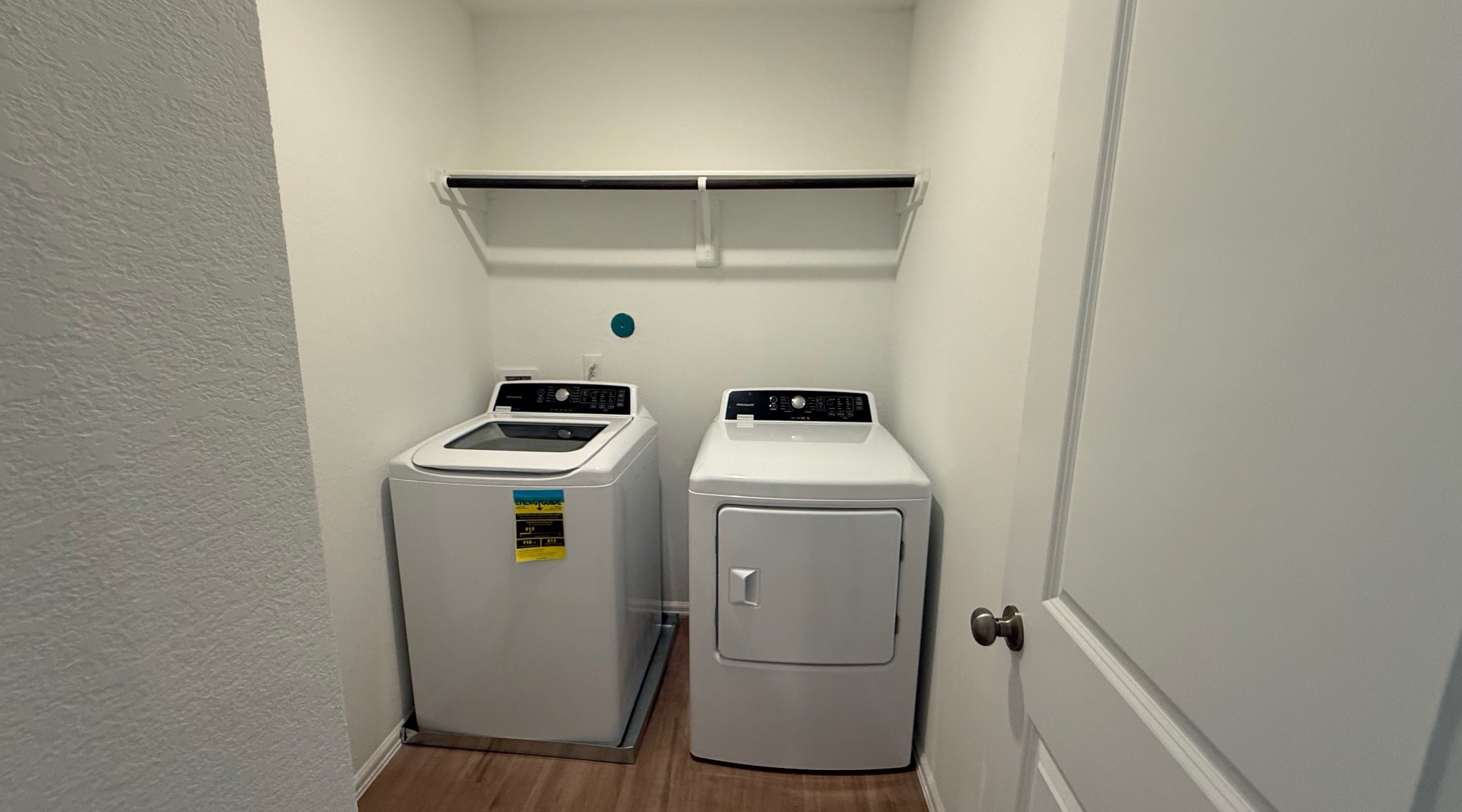 18926 Panzini Drive New Caney, TX 77357 - Photo 19 of 23 a utility room with dryer and washer