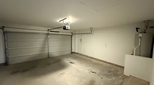 $2,000 | 18926 Panzini Drive, New Caney, TX 77357