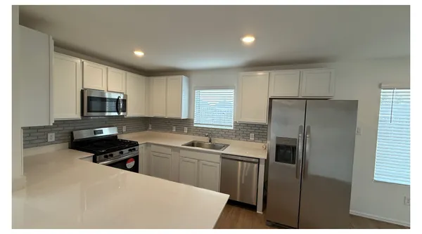 $2,000 | 18926 Panzini Drive, New Caney, TX 77357