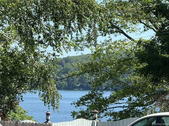 $250,000 | 1565 Highway 292, Holmes, NY 12531