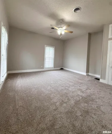 $224,900 | 1206 South Clay Avenue, Jacksonville, IL 62650