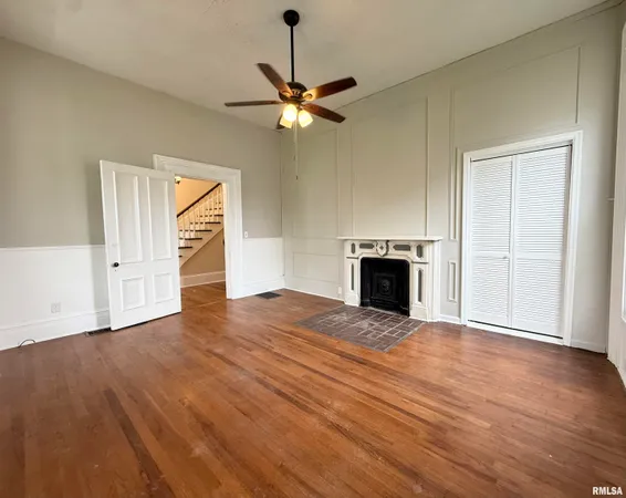$224,900 | 1206 South Clay Avenue, Jacksonville, IL 62650