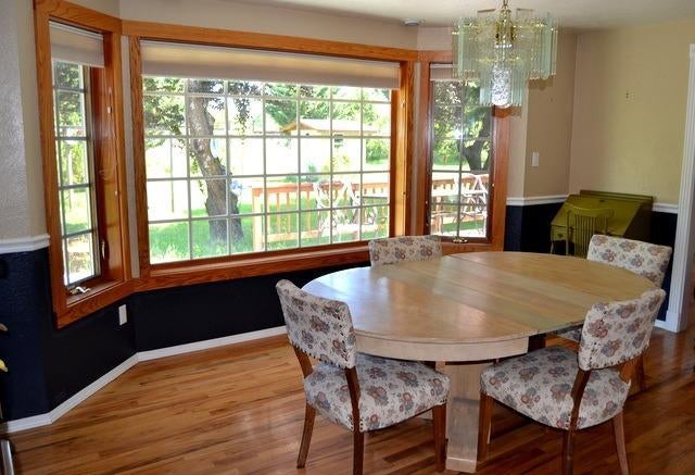 Formal dining room