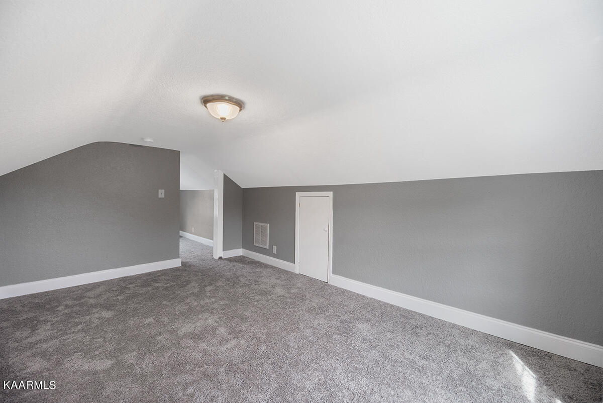 325 Blockhouse Valley Road Clinton, TN 37716 - Photo 19 of 23 634CB5F7-9105-4867-9B8E-D460A3CB9B5D