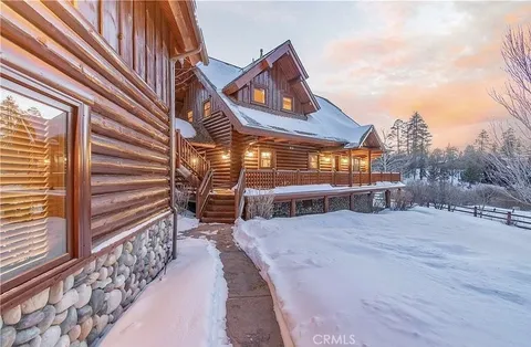 $1,099,000 | 43629 Bow Canyon Road, Big Bear Lake, CA 92315