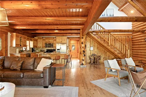 $1,099,000 | 43629 Bow Canyon Road, Big Bear Lake, CA 92315