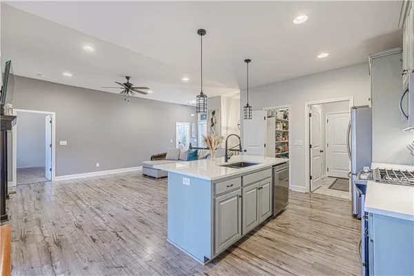 $435,500 | 1506 Southwest Cross Creek Drive, Grain Valley, MO 64029