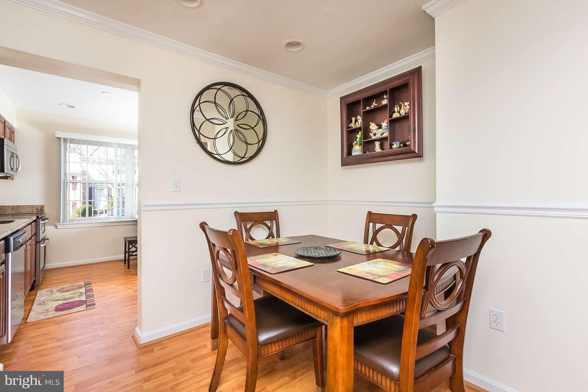 5987 Grand Banks Road Columbia, MD 21044 - Photo 5 of 29 Kitchen