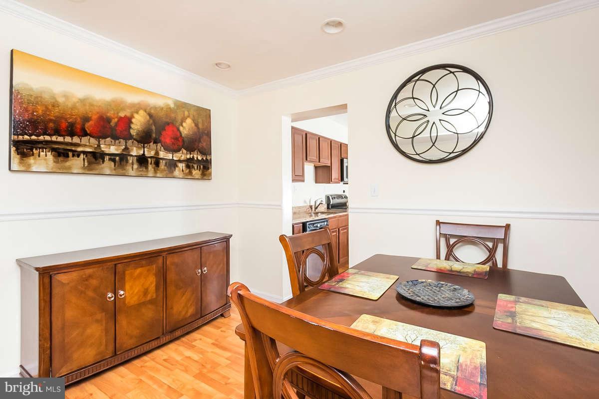 5987 Grand Banks Road Columbia, MD 21044 - Photo 6 of 29 Dining Room