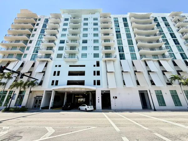 $294,000 | 140 South Dixie Highway, Unit 512, Hollywood, FL 33020