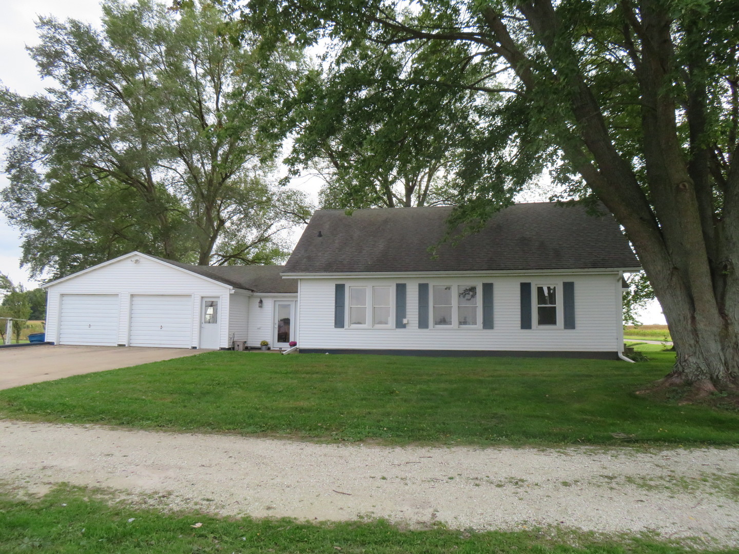 524 Perkins Road Prophetstown, IL 61277 - Photo 1 of 17
