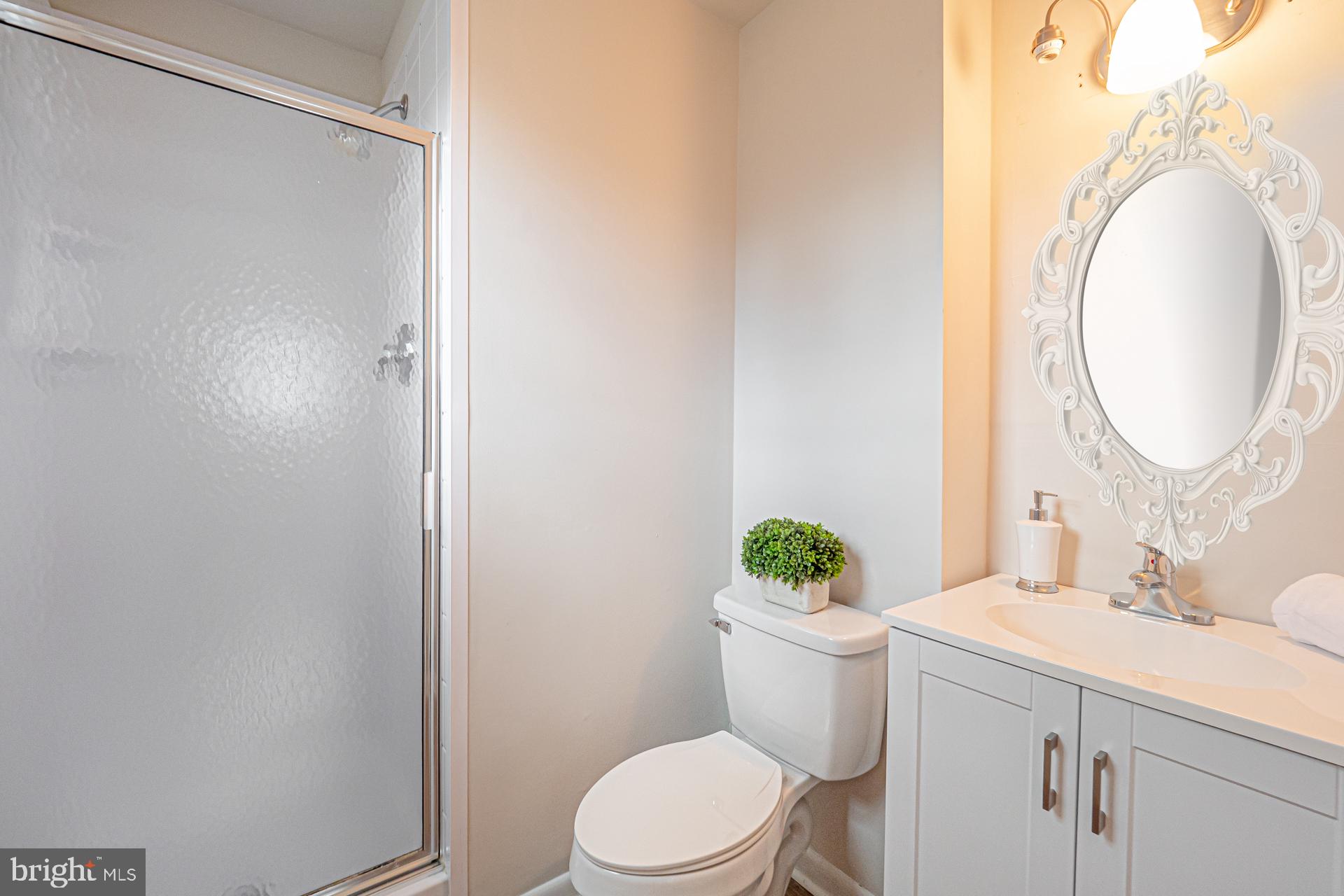 278 Swedesford Road Malvern, PA 19355 - Photo 14 of 33 Master bathroom