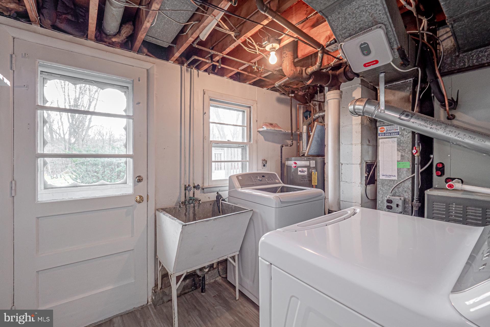 278 Swedesford Road Malvern, PA 19355 - Photo 27 of 33 Laundry room