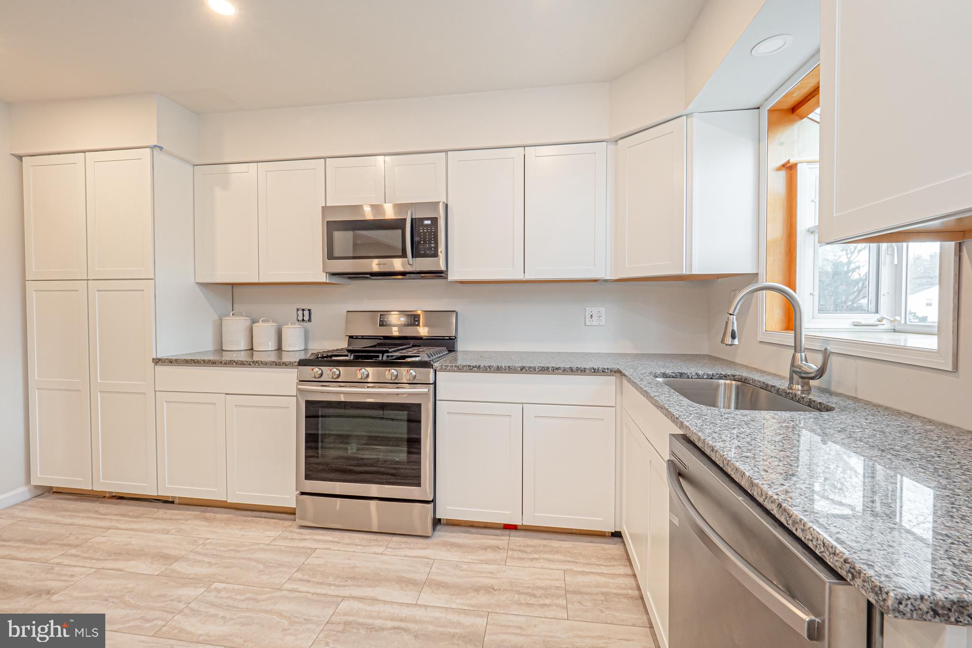 278 Swedesford Road Malvern, PA 19355 - Photo 9 of 33 Updated kitchen!