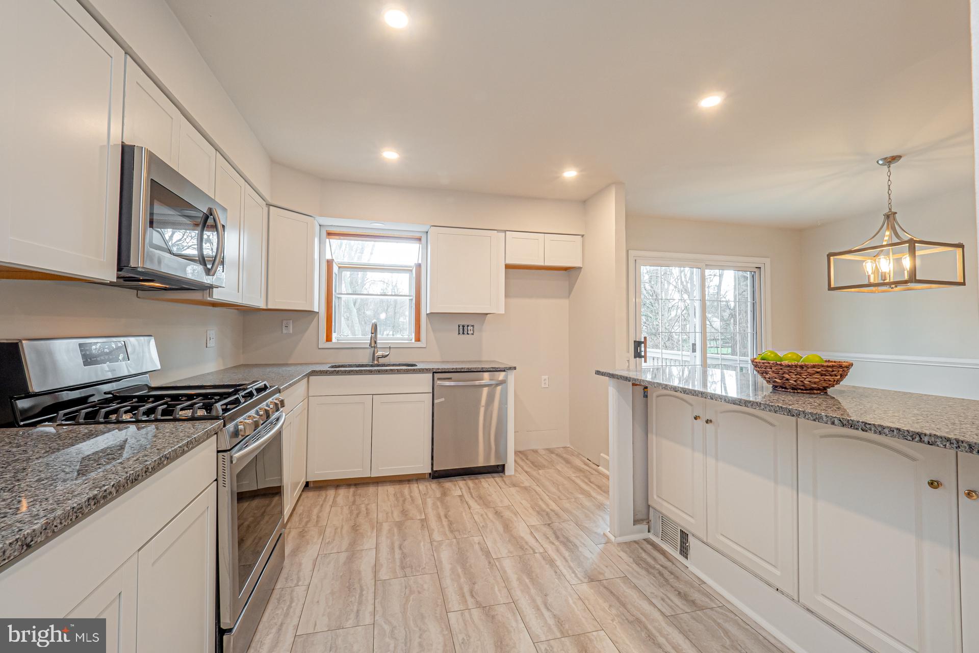 278 Swedesford Road Malvern, PA 19355 - Photo 10 of 33 Kitchen