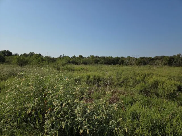 $59,900 | Lot 3 Old Peninsula Trail, Corsicana, TX 75109