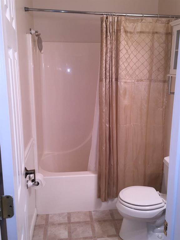 12617 Slippery Rock Road Lawrence, IN 46236 - Photo 5 of 7 Gallery Image 5