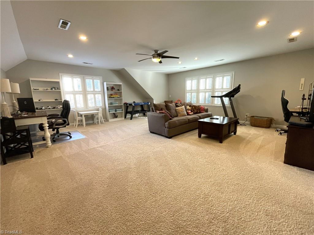 1603 Wenchelsa Road Greensboro, NC 27410 - Photo 29 of 39