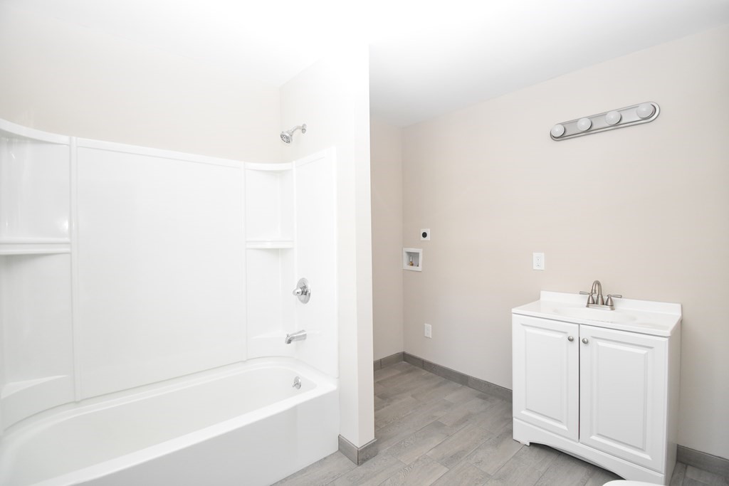 9 Morris Street Springfield, MA 01105 - Photo 11 of 31