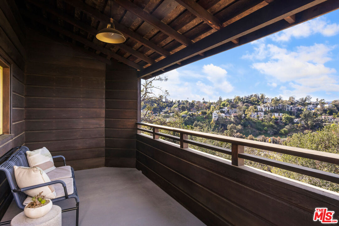 2006 El Moran Street Los Angeles, CA 90039 - Photo 16 of 35 a view of city from balcony