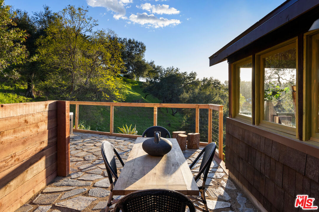 2006 El Moran Street Los Angeles, CA 90039 - Photo 21 of 35 a view of balcony with furniture