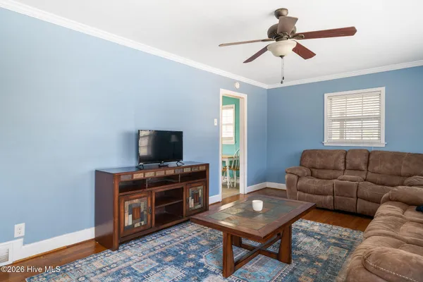 $185,000 | 314 Kennedy Street, Beulaville, NC 28518