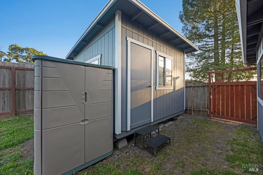 4546 Taylor Avenue Santa Rosa, CA 95407 - Photo 28 of 40