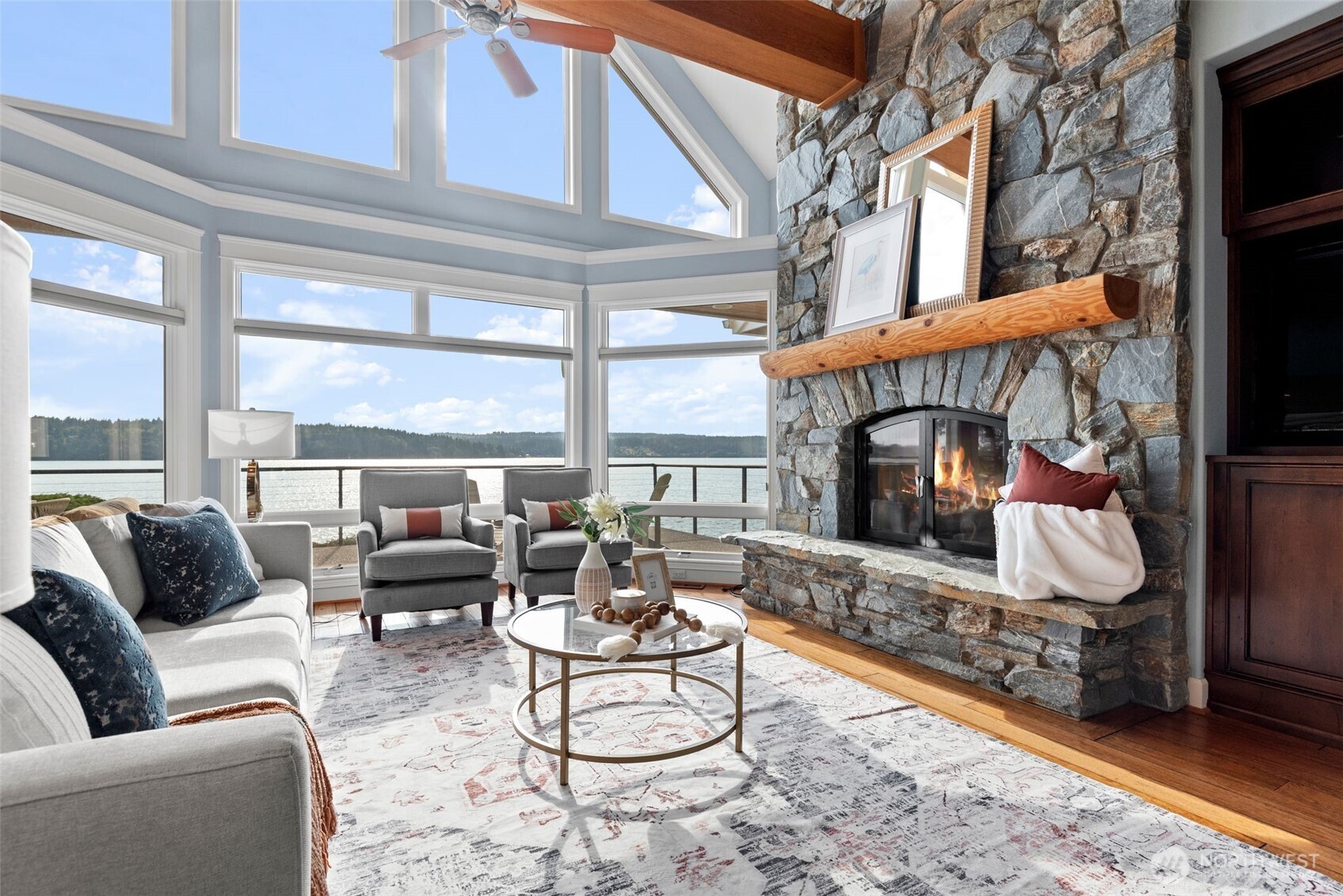 4486 East Harbor Road Freeland, WA 98249 - Photo 7 of 40
