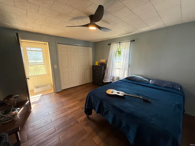 $229,500 | 9106 East Oak Street, Velpen, IN 47590