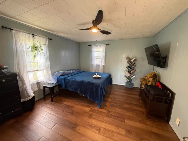 $229,500 | 9106 East Oak Street, Velpen, IN 47590