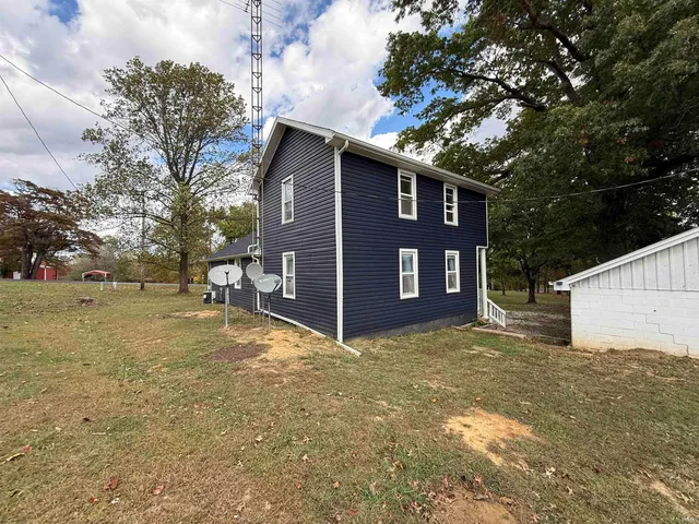 $229,500 | 9106 East Oak Street, Velpen, IN 47590