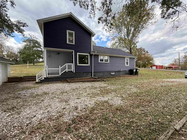 $229,500 | 9106 East Oak Street, Velpen, IN 47590