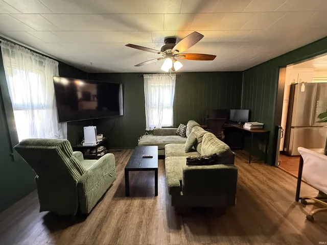 $225,000 | 9106 East Oak Street, Velpen, IN 47590