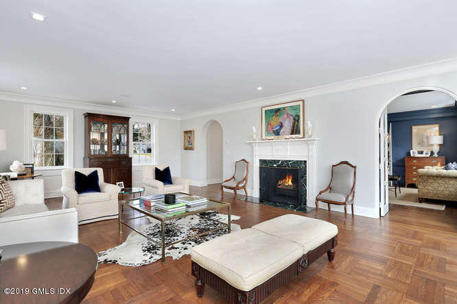 107 Meadow Road Riverside, CT 06878 - Photo 12 of 48 107 Meadow Rd Riverside CT-small-018-12-