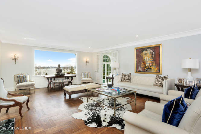 107 Meadow Road Riverside, CT 06878 - Photo 14 of 48 107 Meadow Rd Riverside CT-small-014-18-