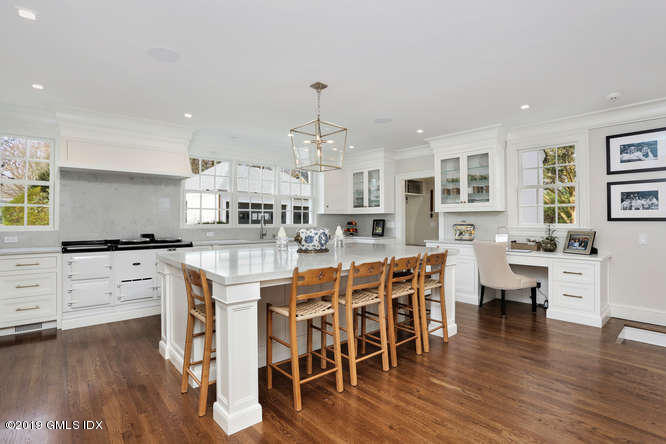 107 Meadow Road Riverside, CT 06878 - Photo 27 of 48 107 Meadow Rd Riverside CT-small-029-45-