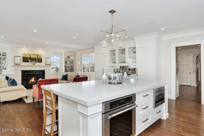 107 Meadow Road Riverside, CT 06878 - Photo 28 of 48 107 Meadow Rd Riverside CT-small-030-23-