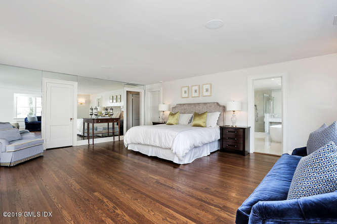 107 Meadow Road Riverside, CT 06878 - Photo 33 of 48 107 Meadow Rd Riverside CT-small-035-21-