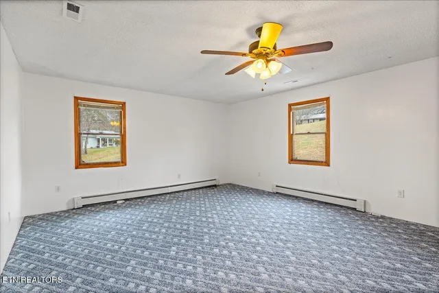 $425,000 | 261 Lance Lane, La Follette, TN 37766