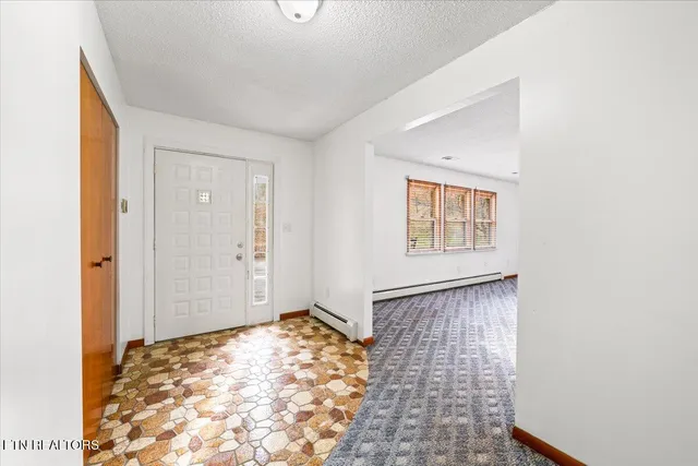 $425,000 | 261 Lance Lane, La Follette, TN 37766