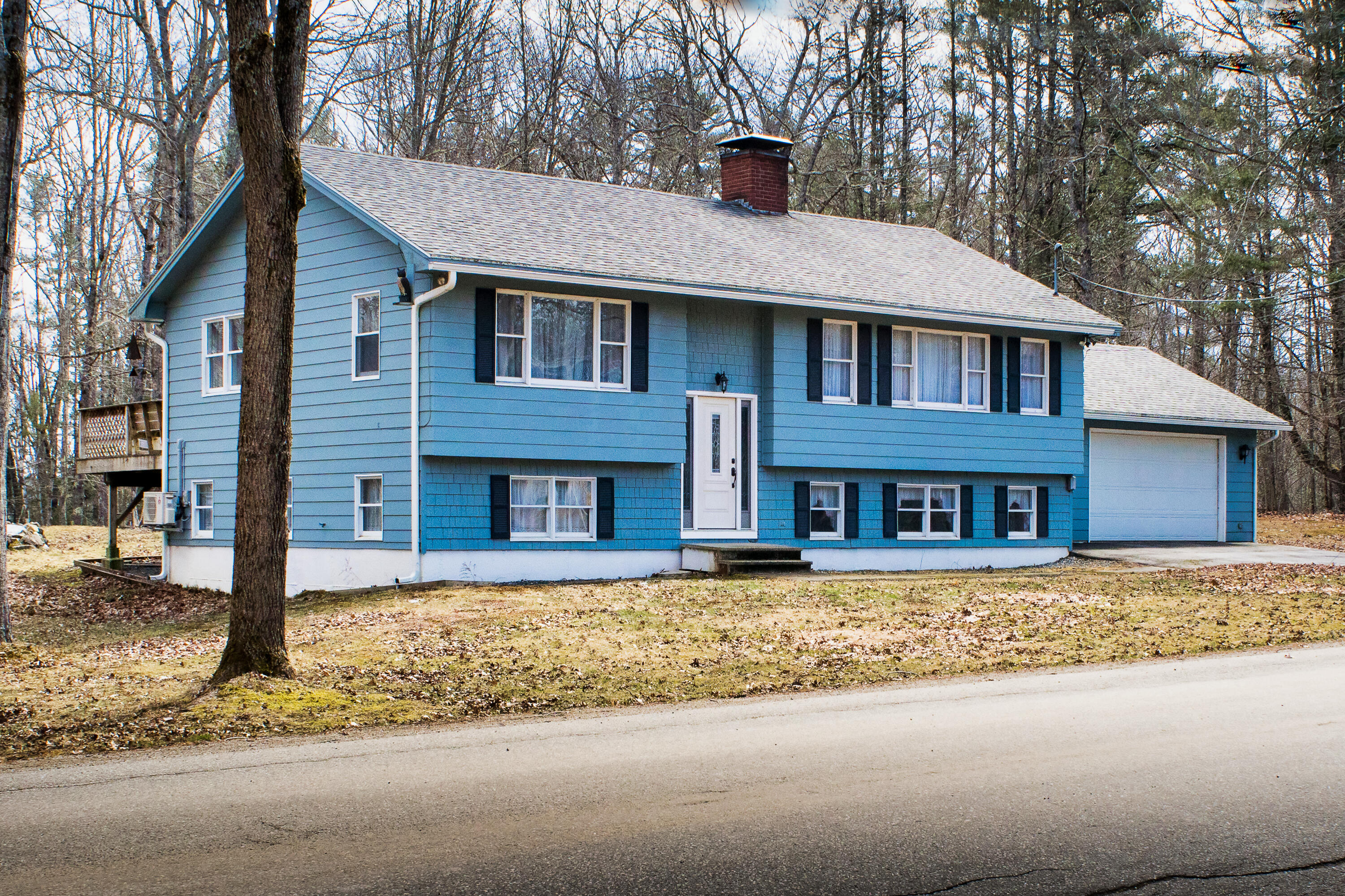 56 Lessner Road Damariscotta, ME 04543 - Photo 1 of 21 01-b-56LessnerRd-SBS