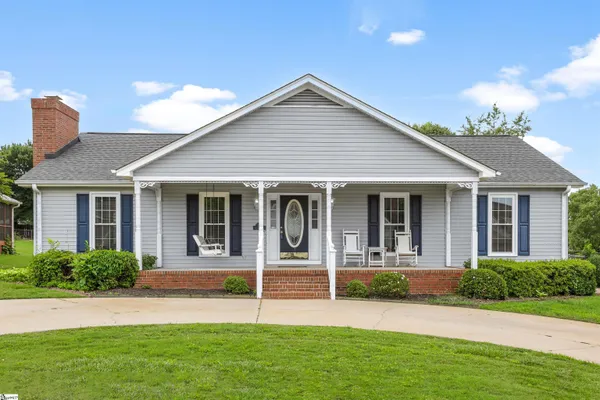 $335,900 | 114 Fairview Place, Greer, SC 29651