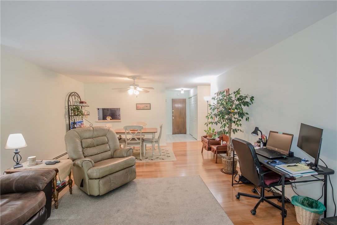347 Main Road, Unit 203 Tiverton, RI 02878 - Photo 9 of 16