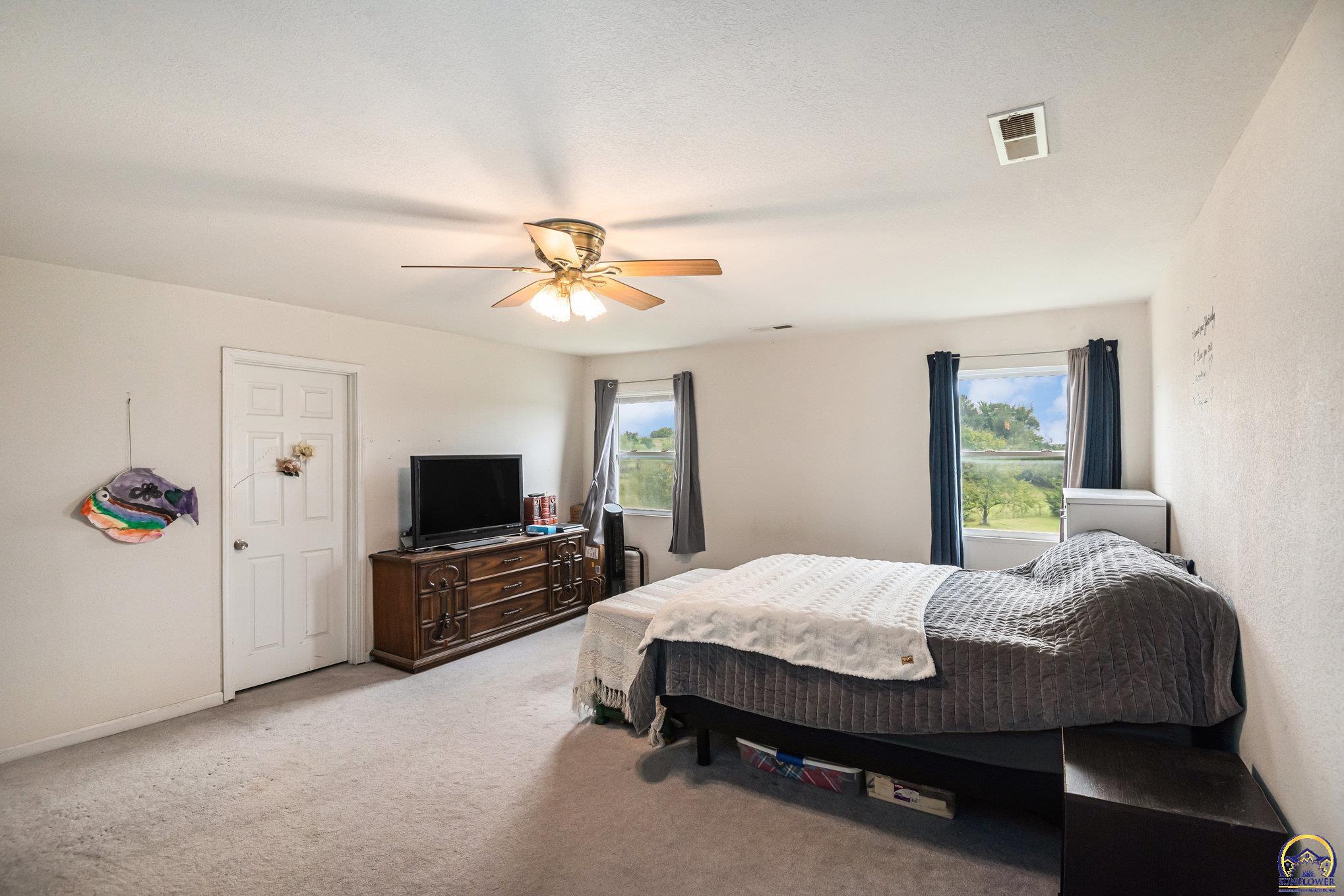 5655 94th Street Meriden, KS 66512 - Photo 17 of 45