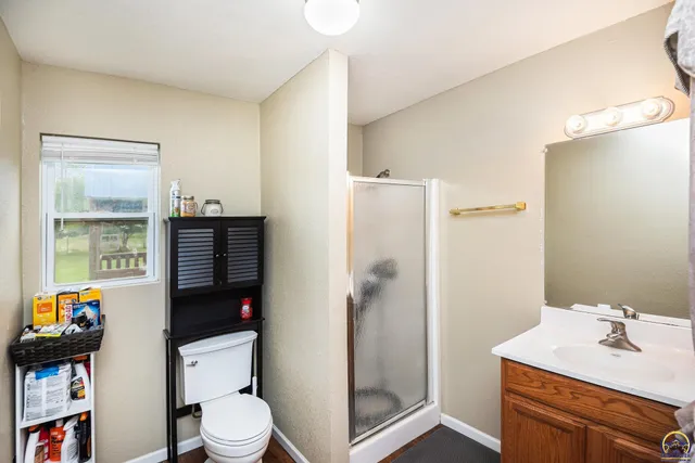 $399,900 | 5655 94th Street, Meriden, KS 66512